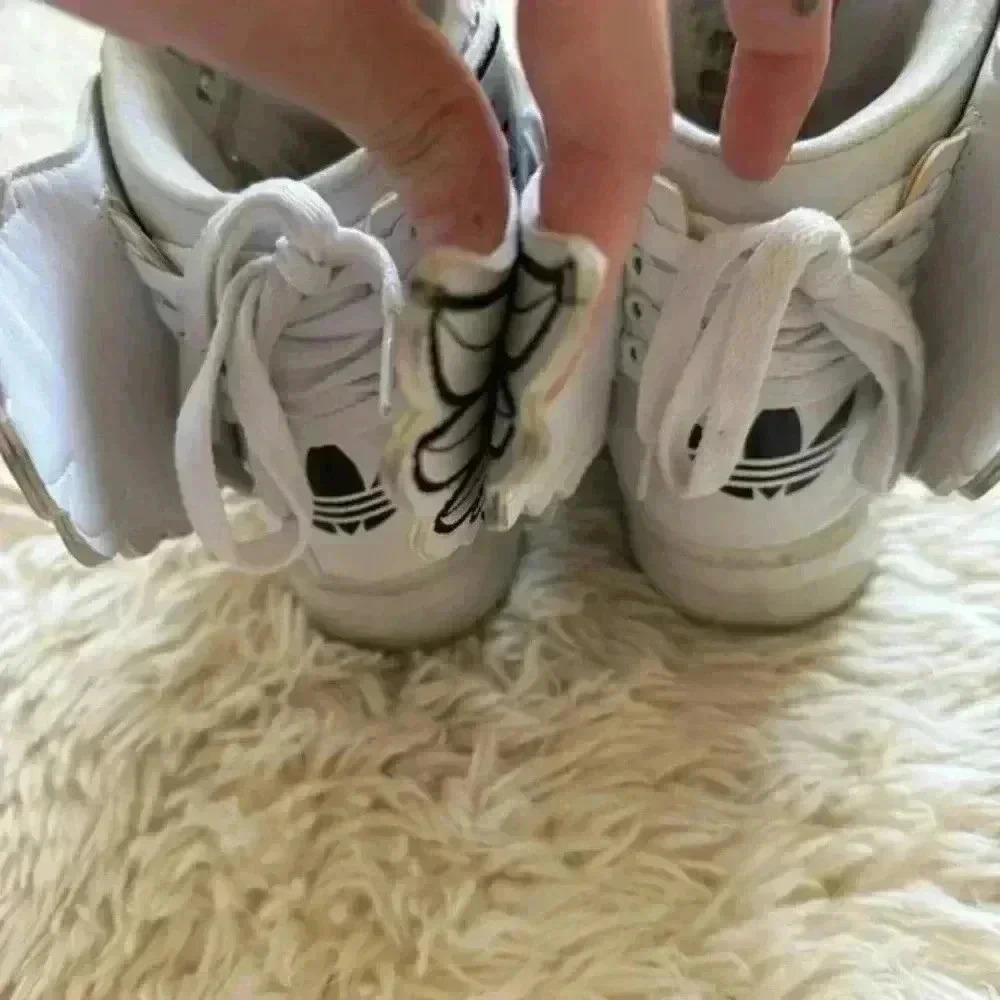 ADIDAS x JEREMY SCOTT Wings 1.0 Sneakers - Picture 5 of 9
